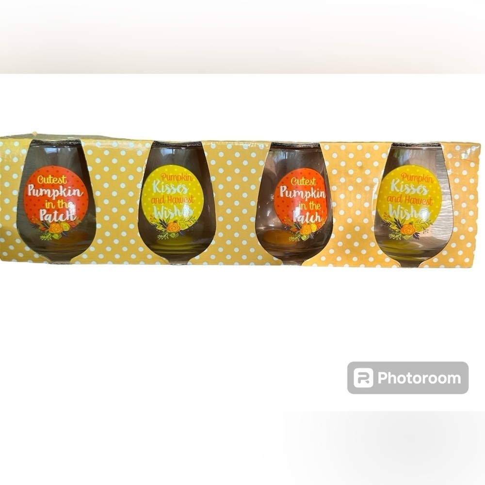TMD Holdings 4 piece stemless pumpkin fall wine set